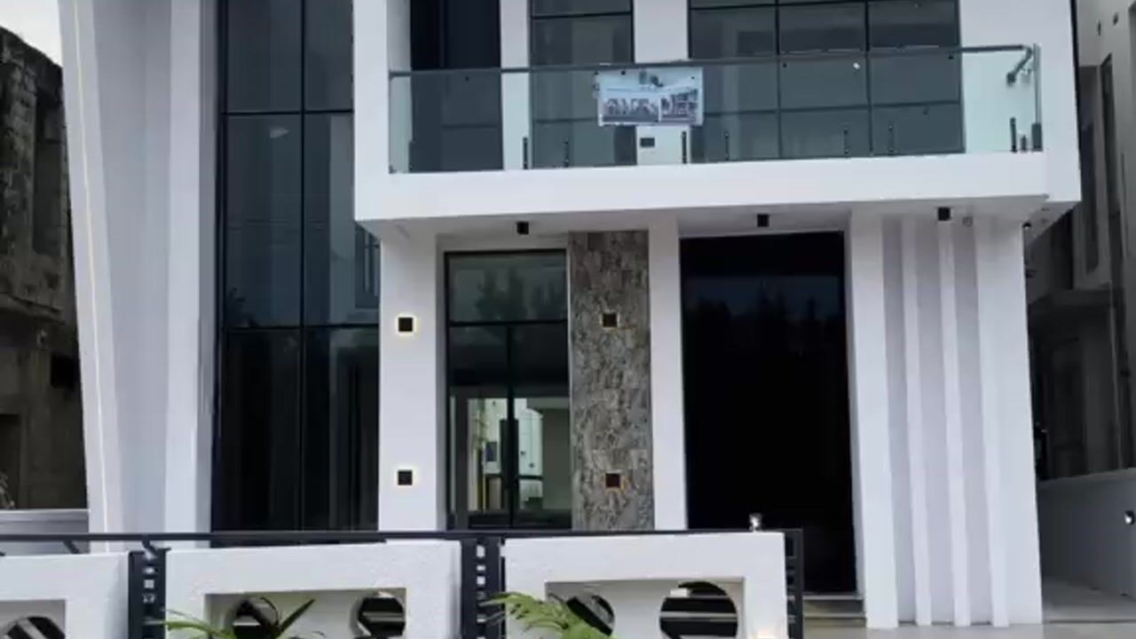 5 Bedroom Detached Duplex + BQ
